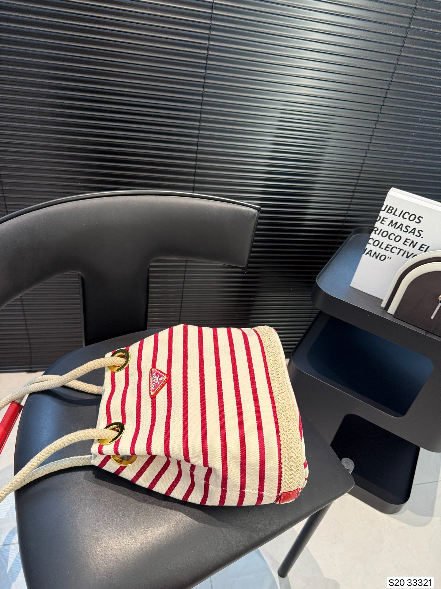 PRA* 25SS Bucket Bag