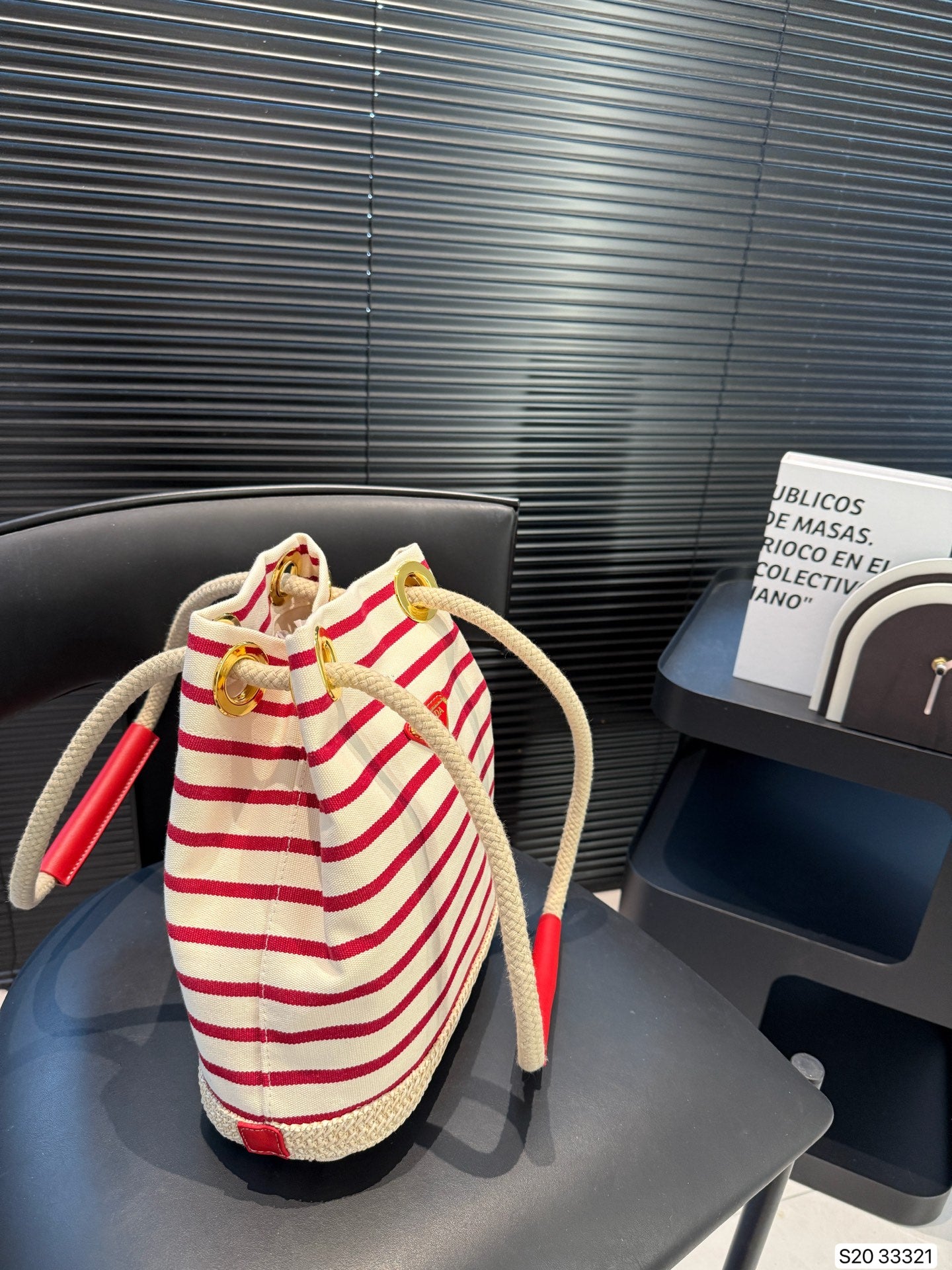 PRA* 25SS Bucket Bag