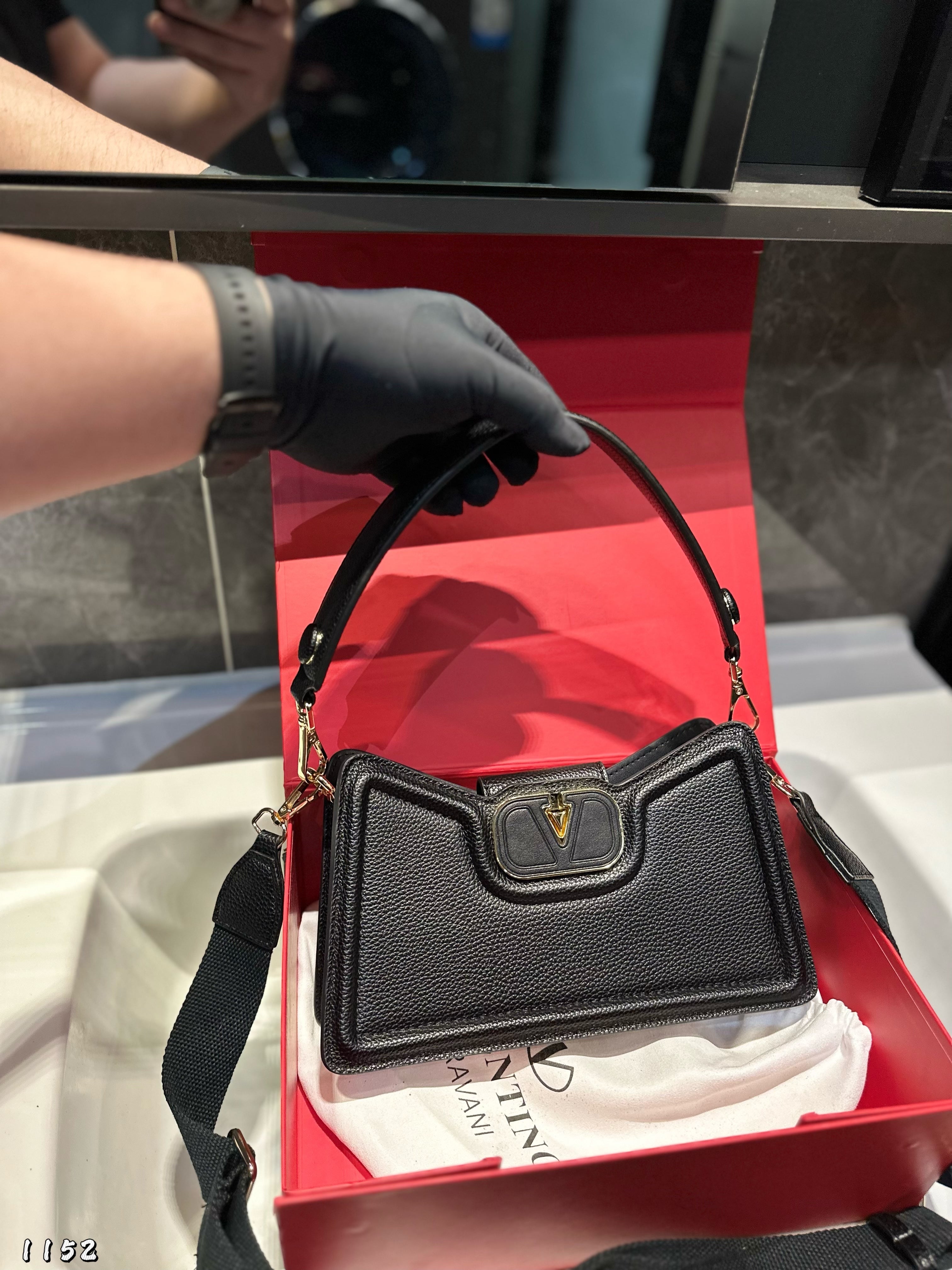 Valent* 25SS Crossbody Bag