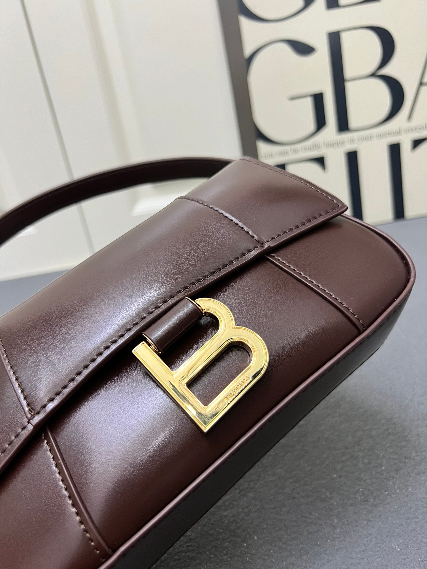 Balenci* 25SS Crossbody Bag