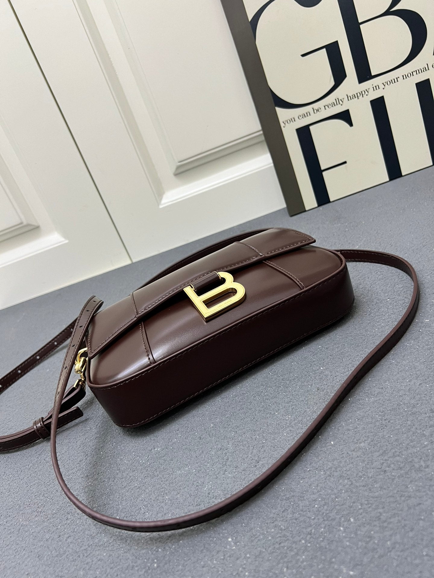 Balenci* 25SS Crossbody Bag