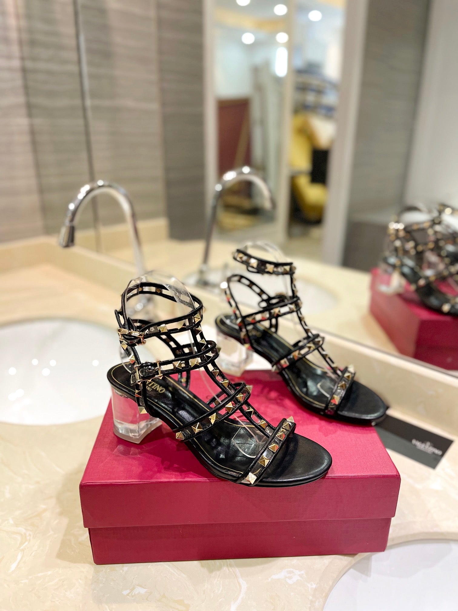 Valent* 25SS crystal heel slippers