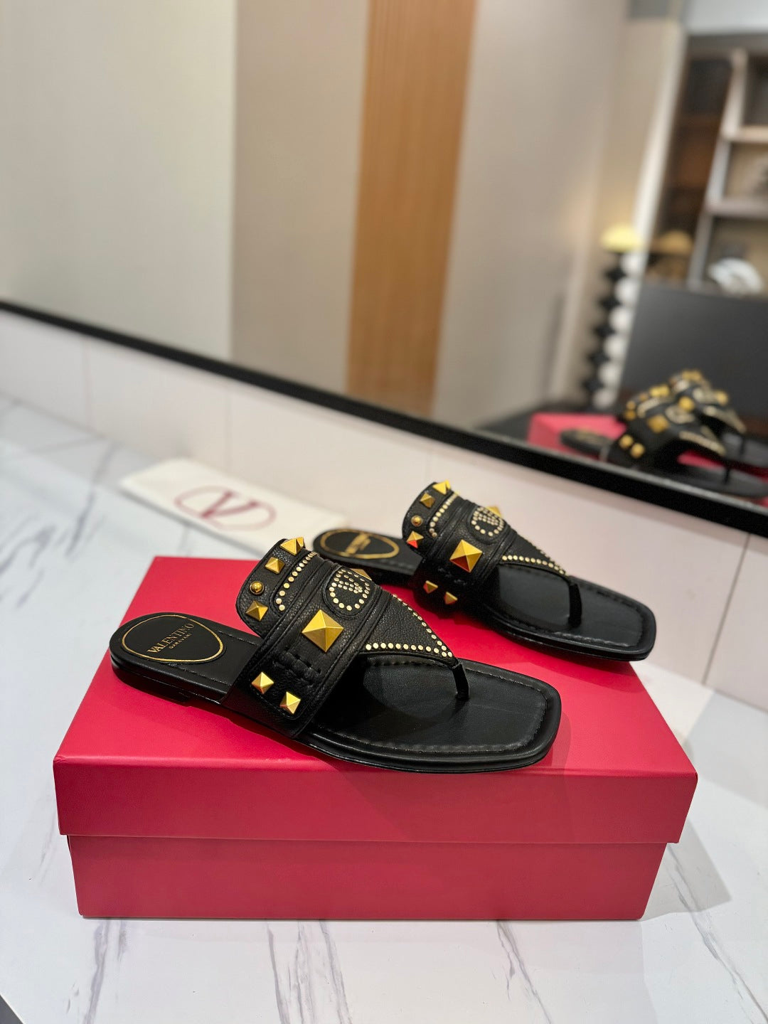 Valent* 25SS flat slippers