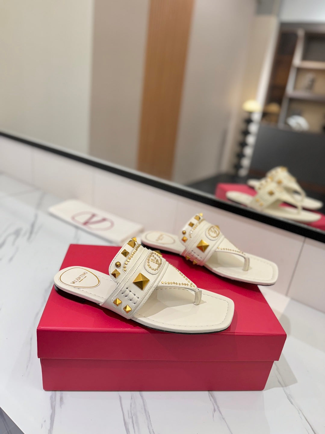 Valent* 25SS flat slippers