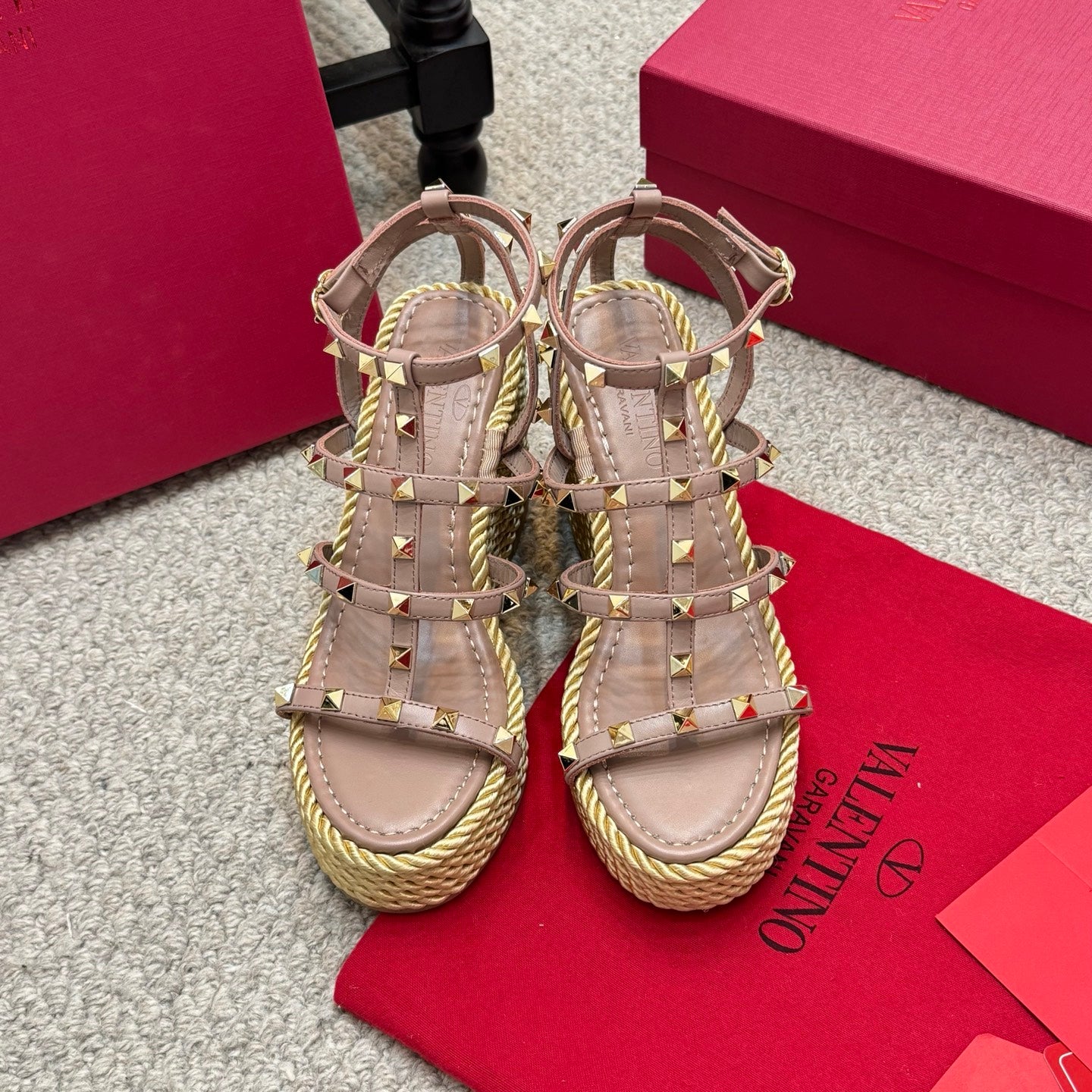 Valent* 25SS wedge sandals VIP