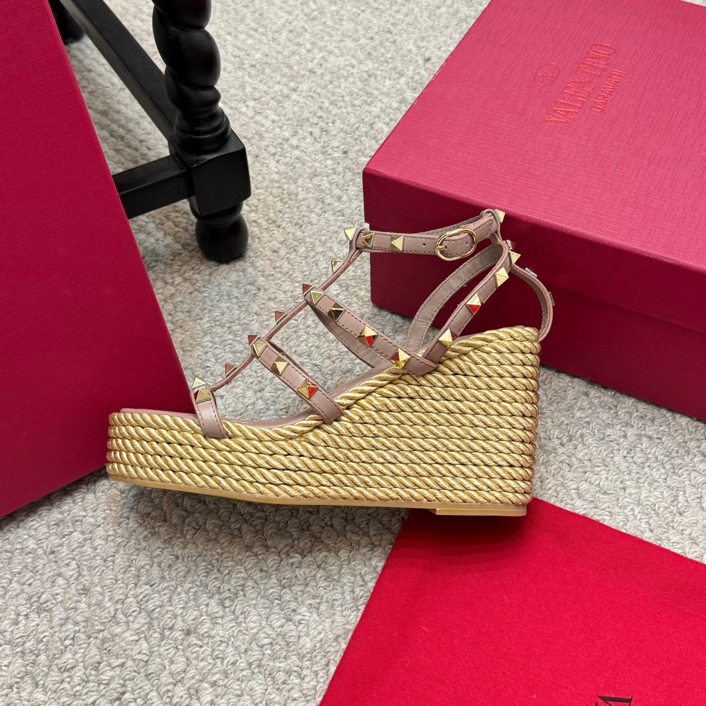 Valent* 25SS wedge sandals VIP