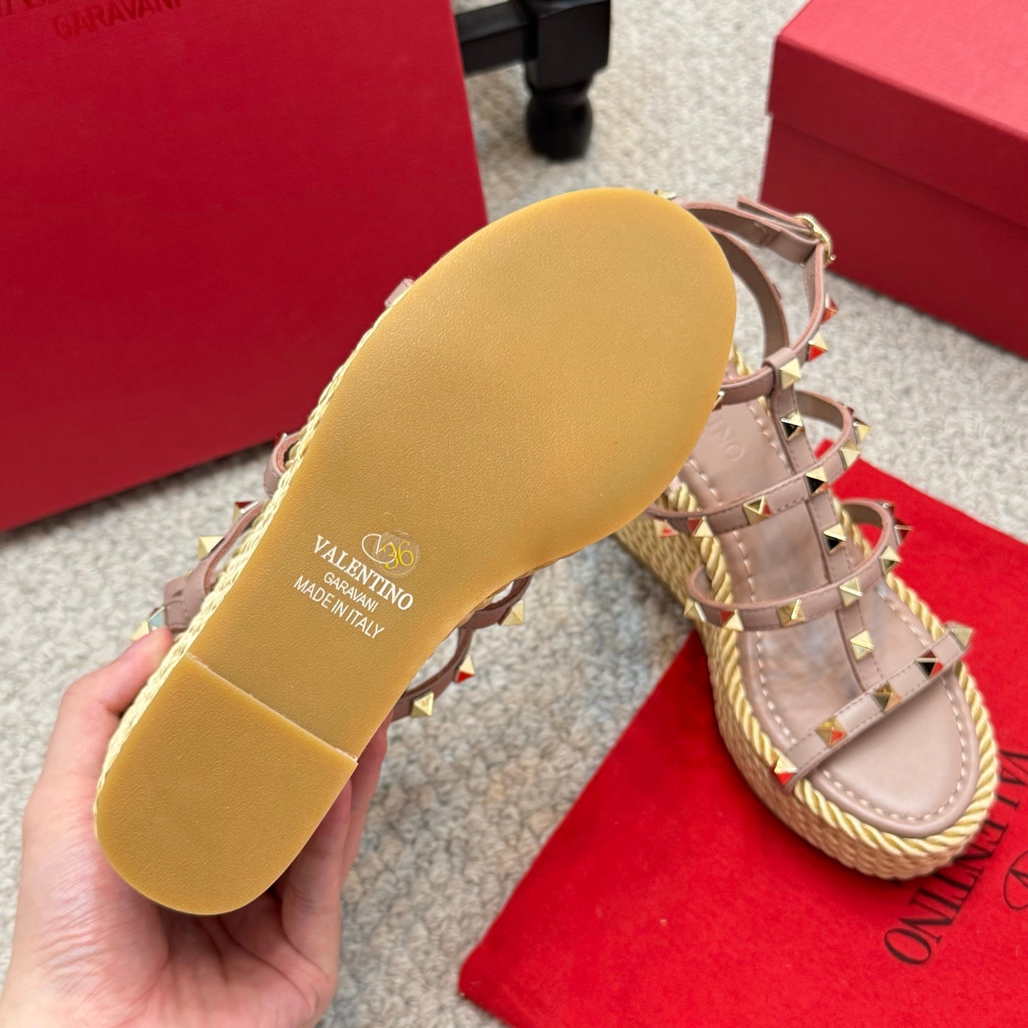 Valent* 25SS wedge sandals VIP