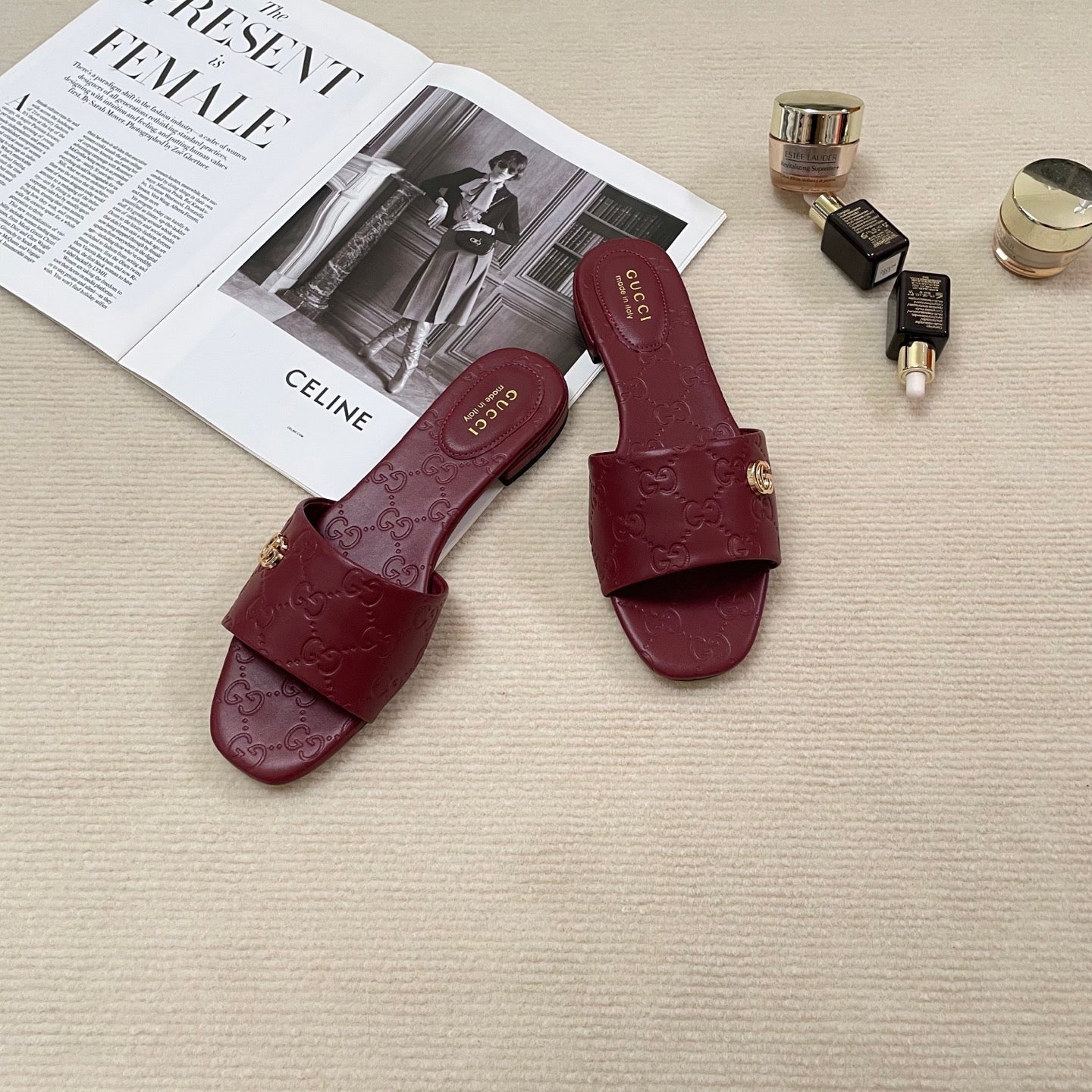 GUC* 25SS embossed flat slides