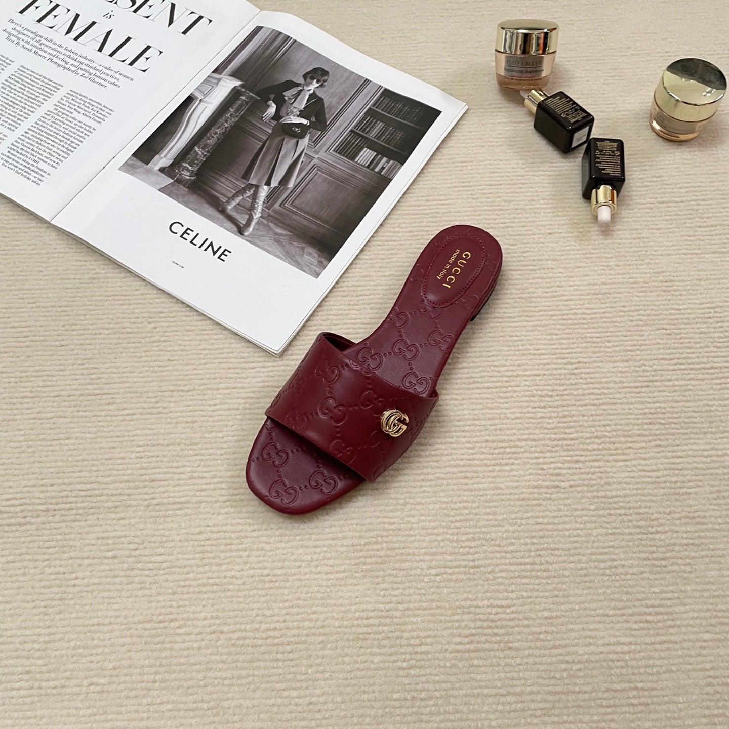 GUC* 25SS embossed flat slides