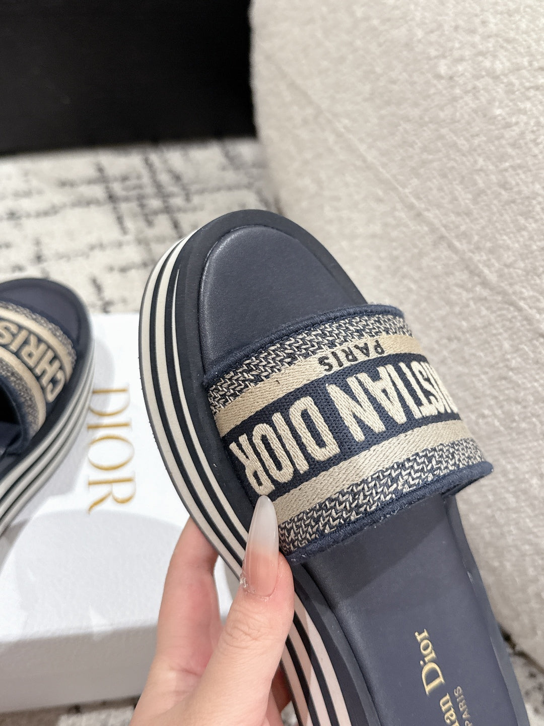 DIA* 25SS platform slippers