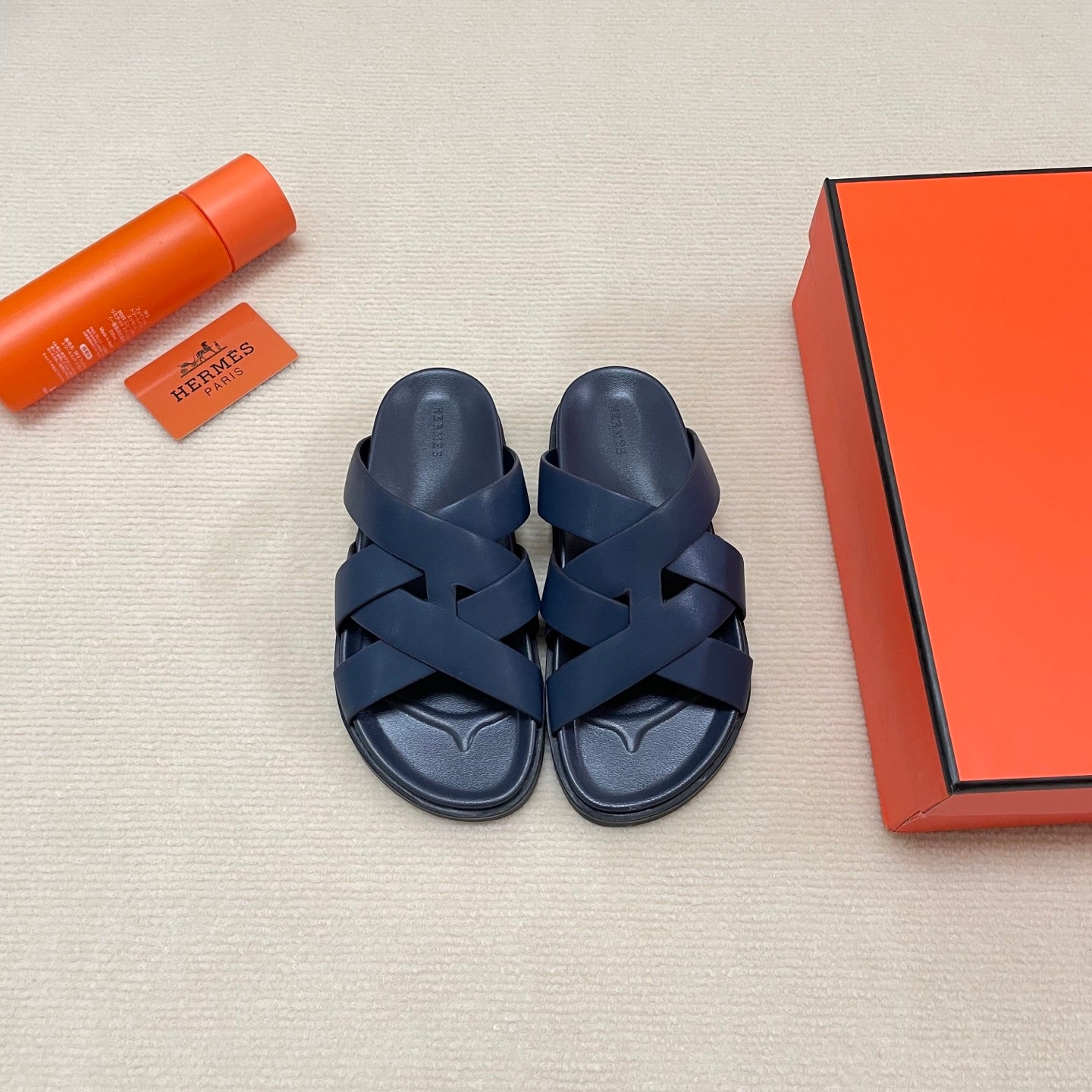 Herm* 25SS Cross Roman Slippers