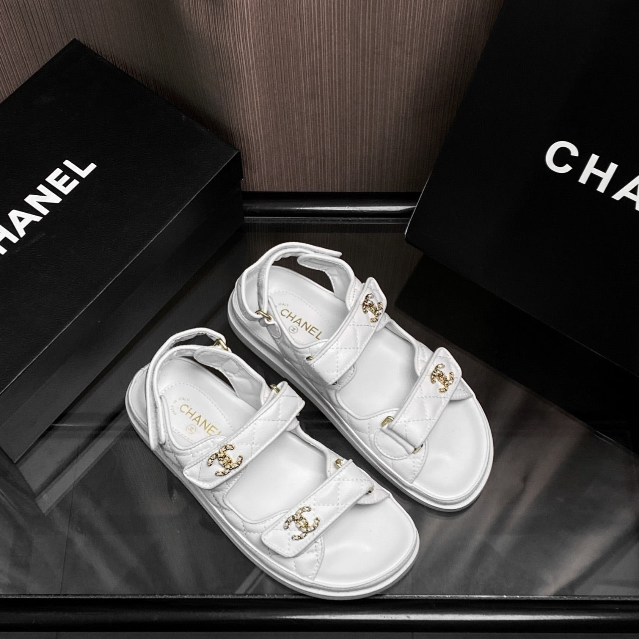 CHNA* 25SS Velcro Sandals