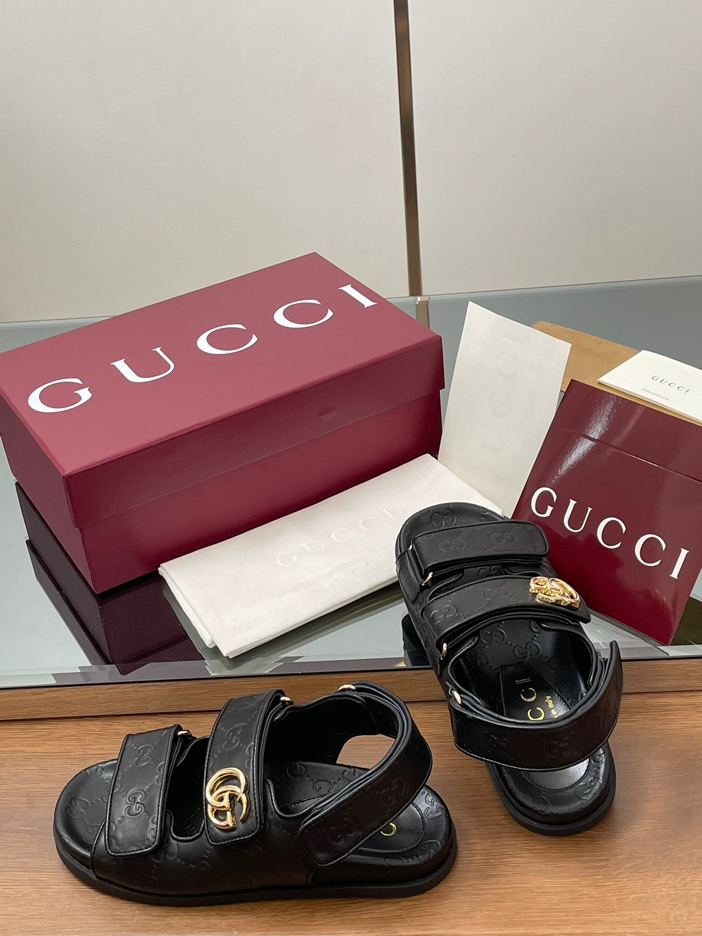 GUC* 25SS Beach Shoes