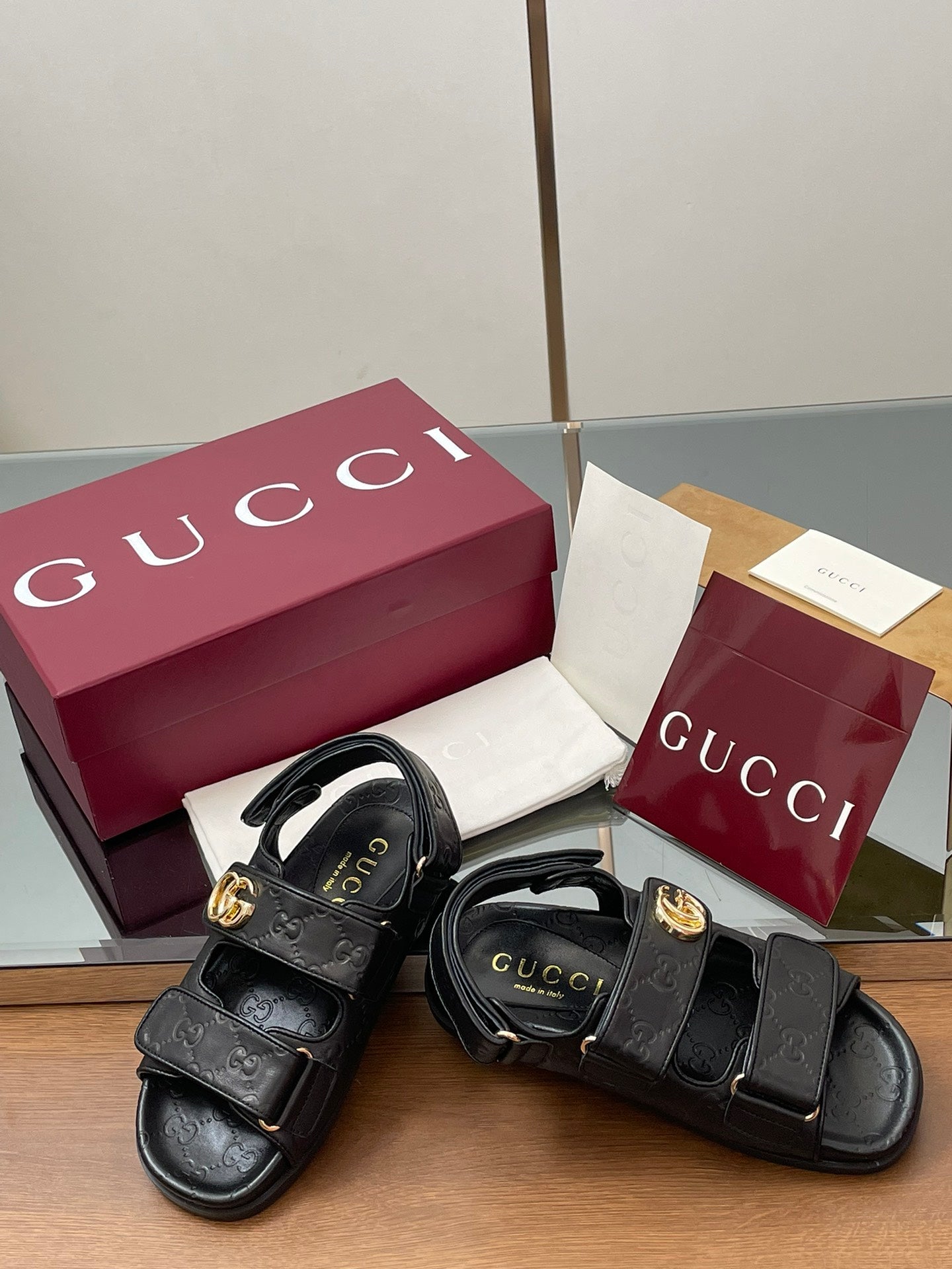 GUC* 25SS Beach Shoes