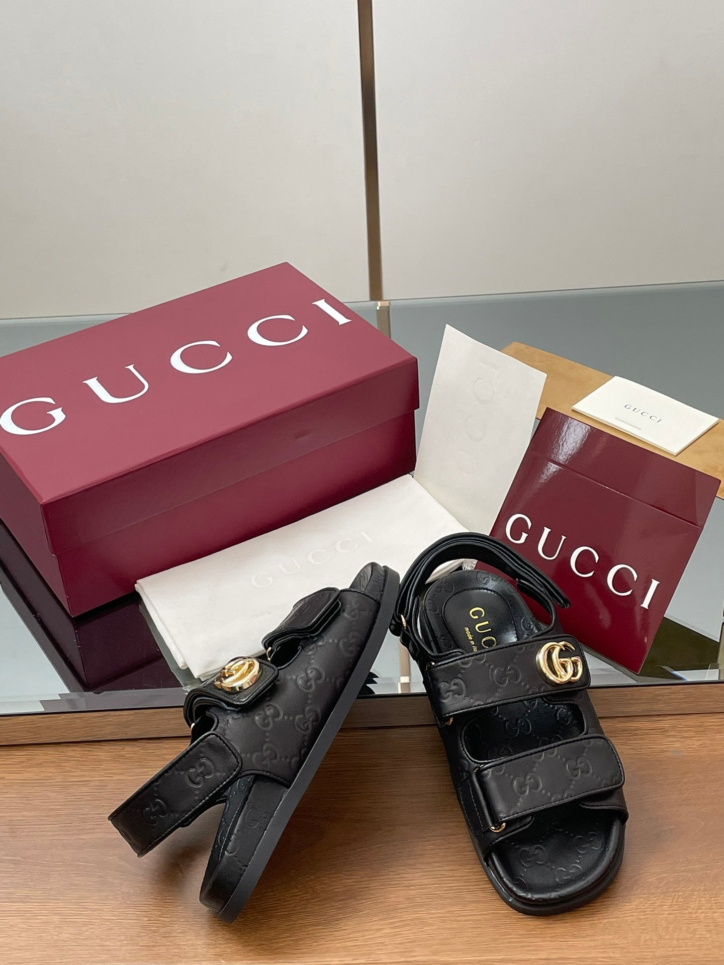 GUC* 25SS Beach Shoes