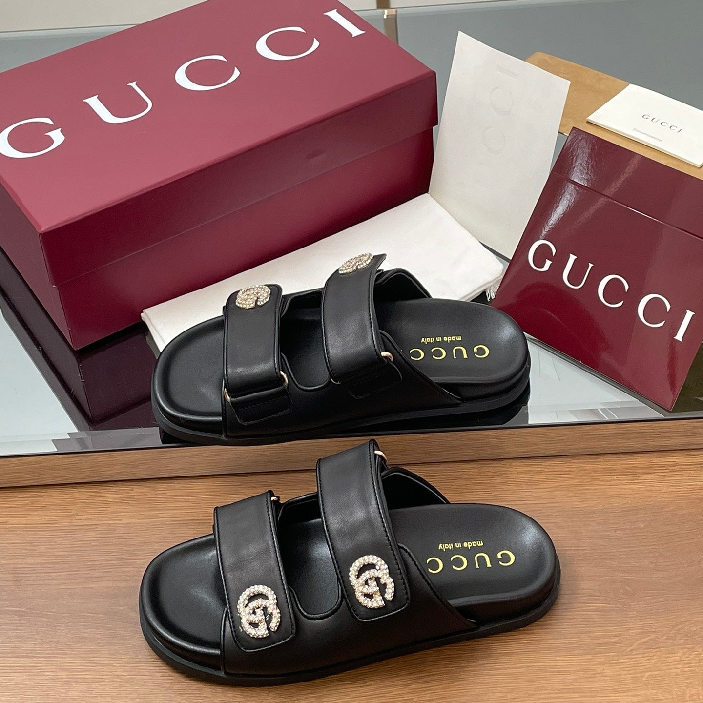 GUC* 25SS Beach Sandals