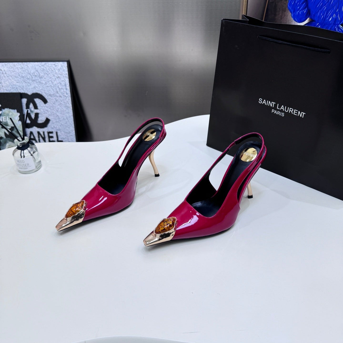 YSL* 25SS pointed high heels