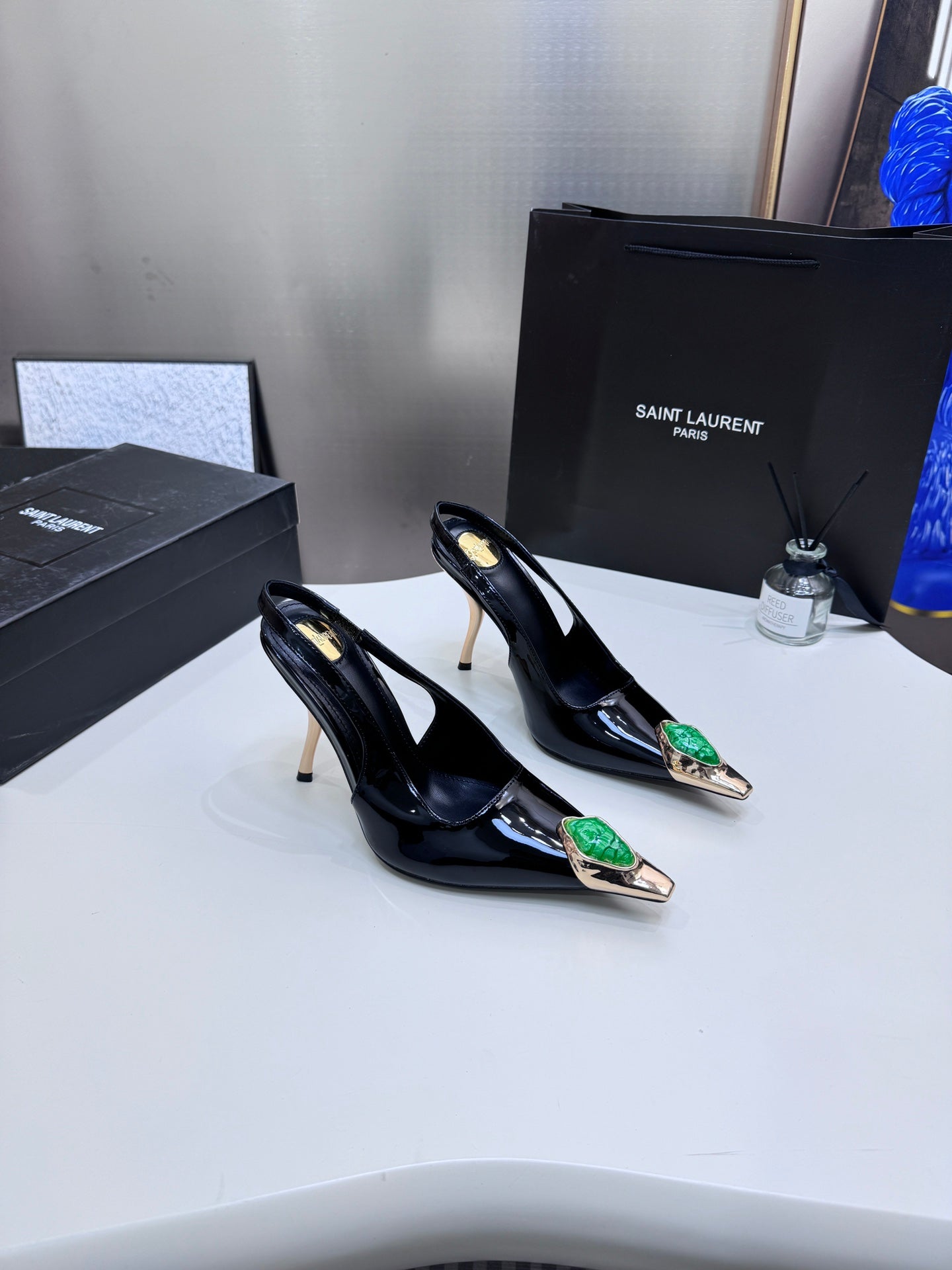 YSL* 25SS pointed high heels