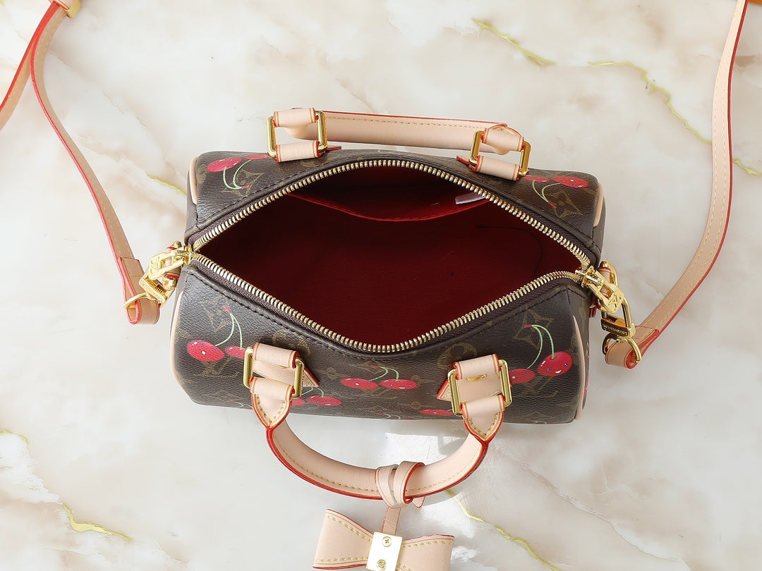 LOU* 25SS Cherry Graffiti Tote