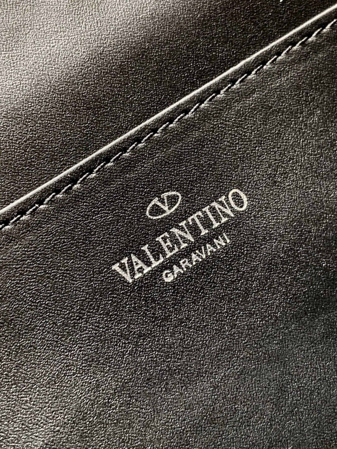 Valent* 25SS crystal handbag