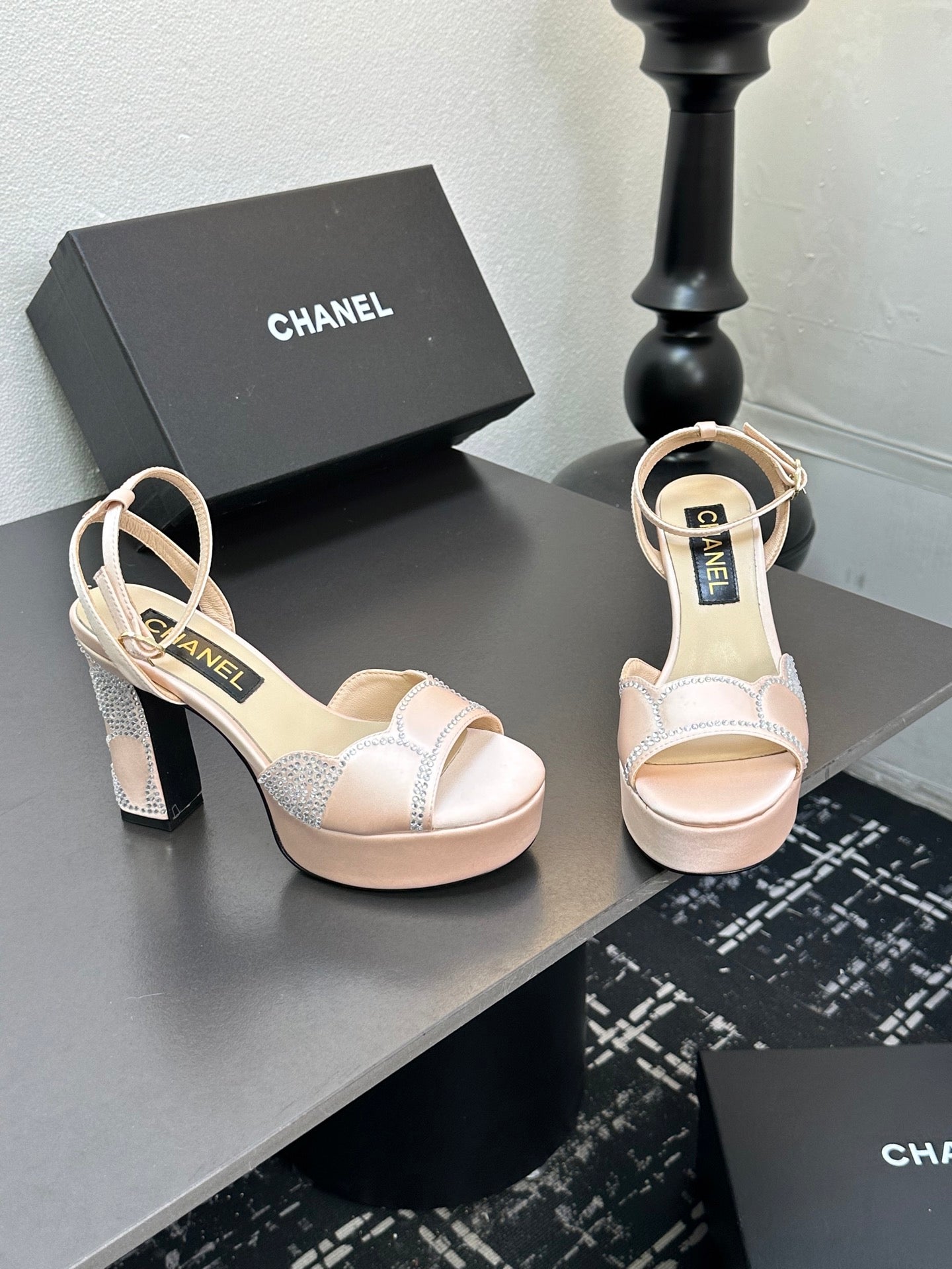 CHAN* 25SS high heel sandals VIP