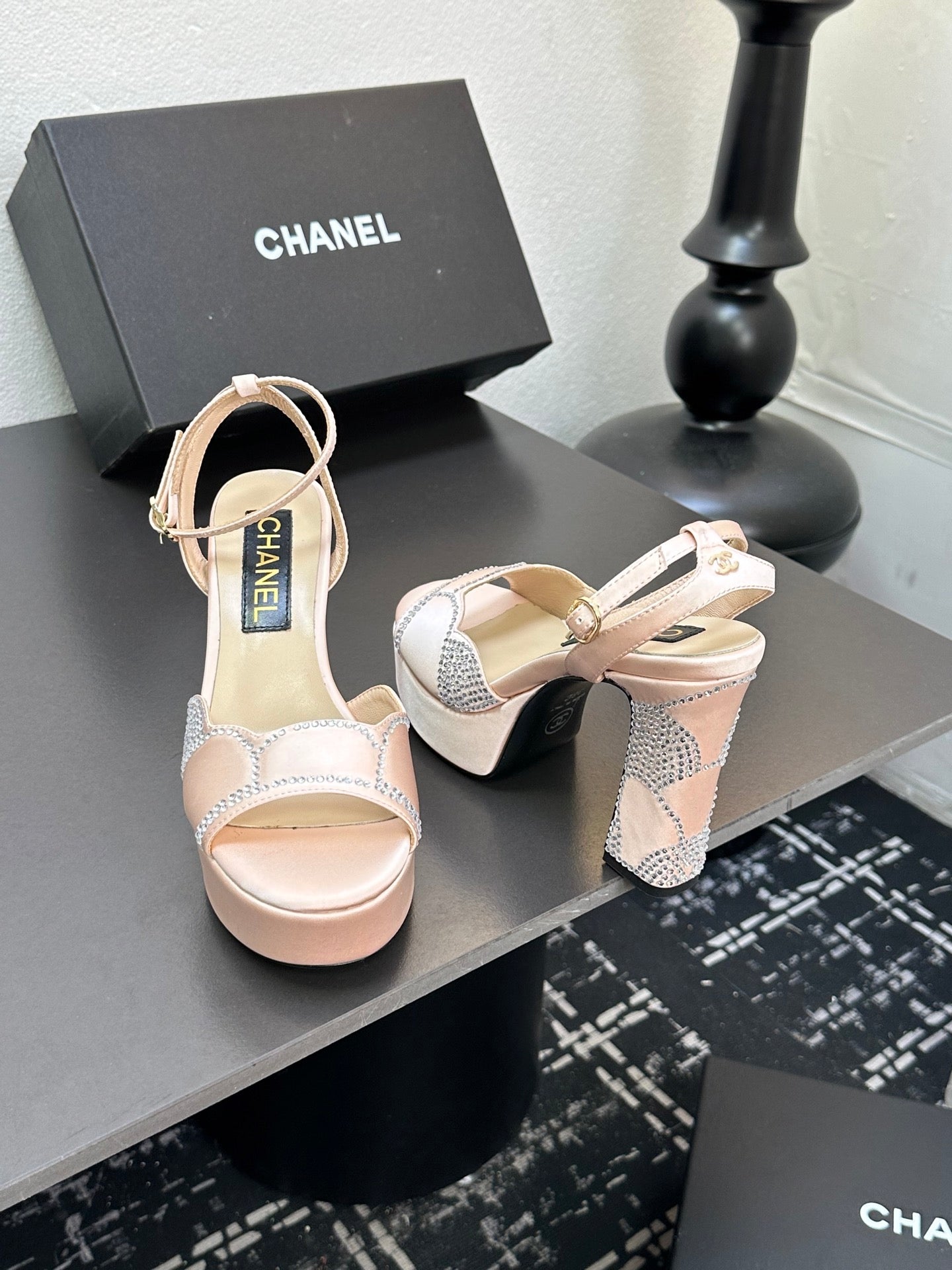CHAN* 25SS high heel sandals VIP