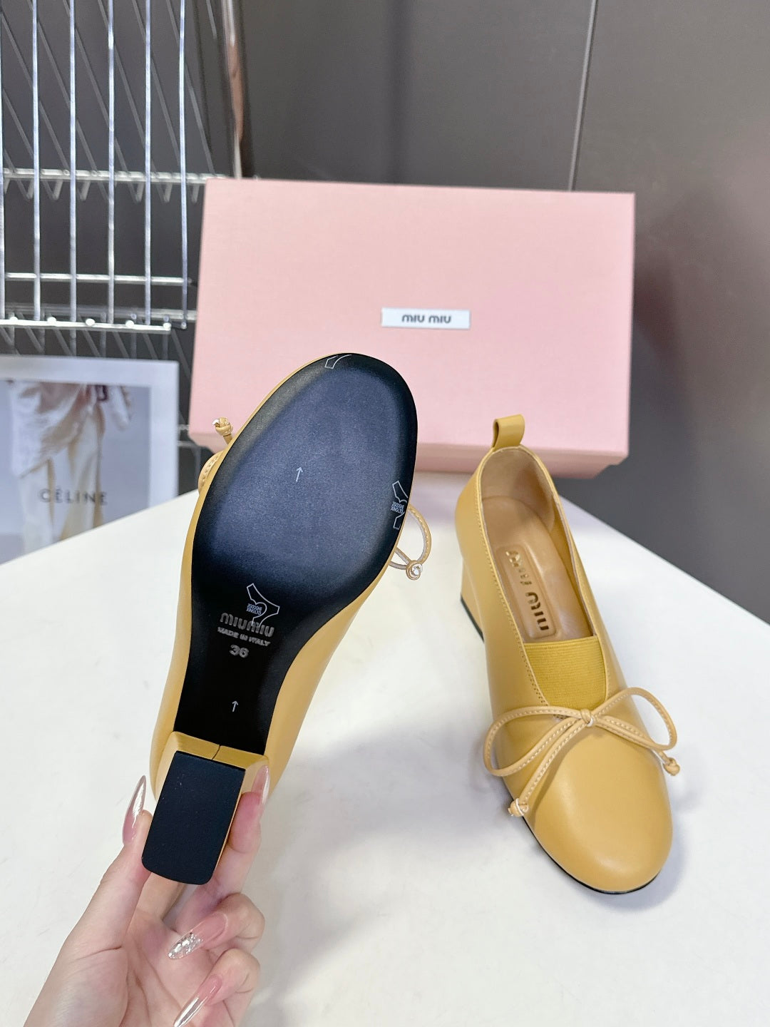 MIU* 25SS Chunky Heel Fashion Shoes VIP