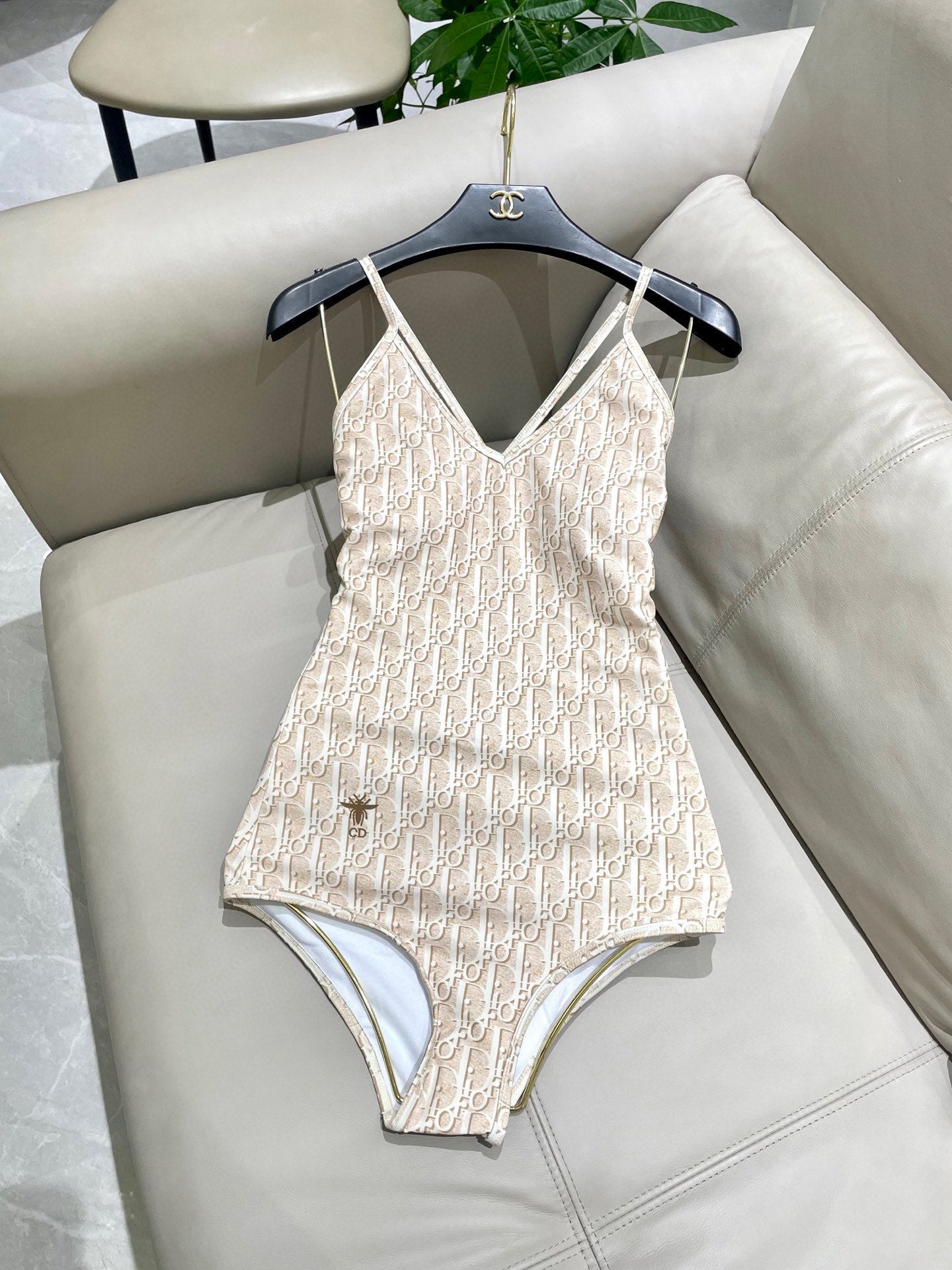 DIO* 25SS One-Piece Swimsuit