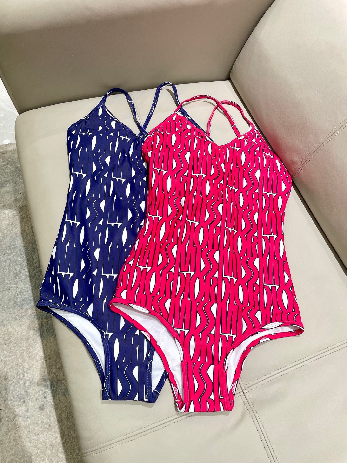 DIO* 25SS One Piece Swimsuit