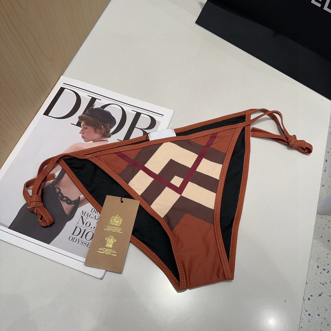 Burberr* 25SS swimsuit