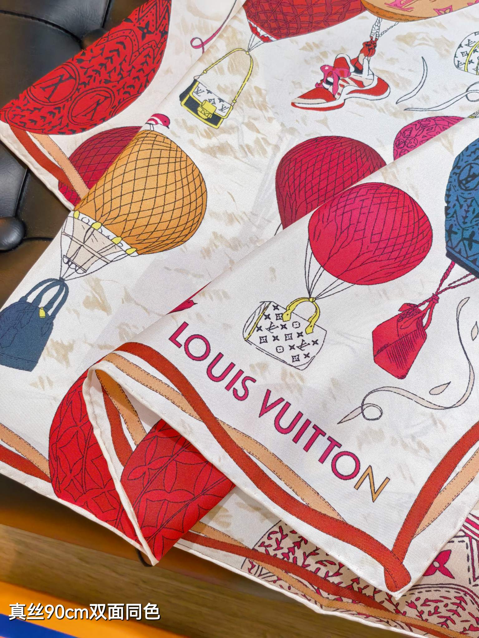 LV* 25SS 100% silk square scarf