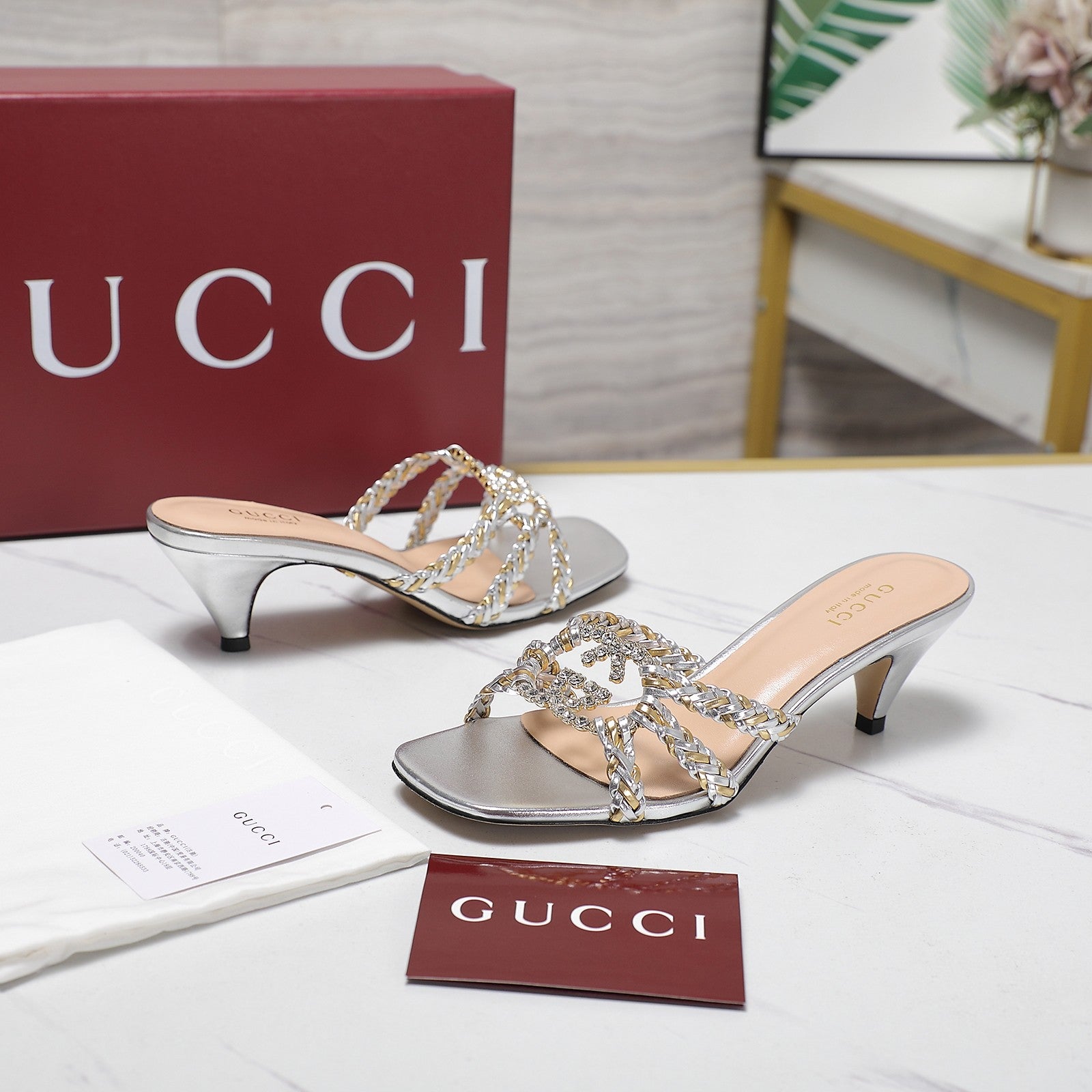 GUC* 25SS crystal woven slides VIP