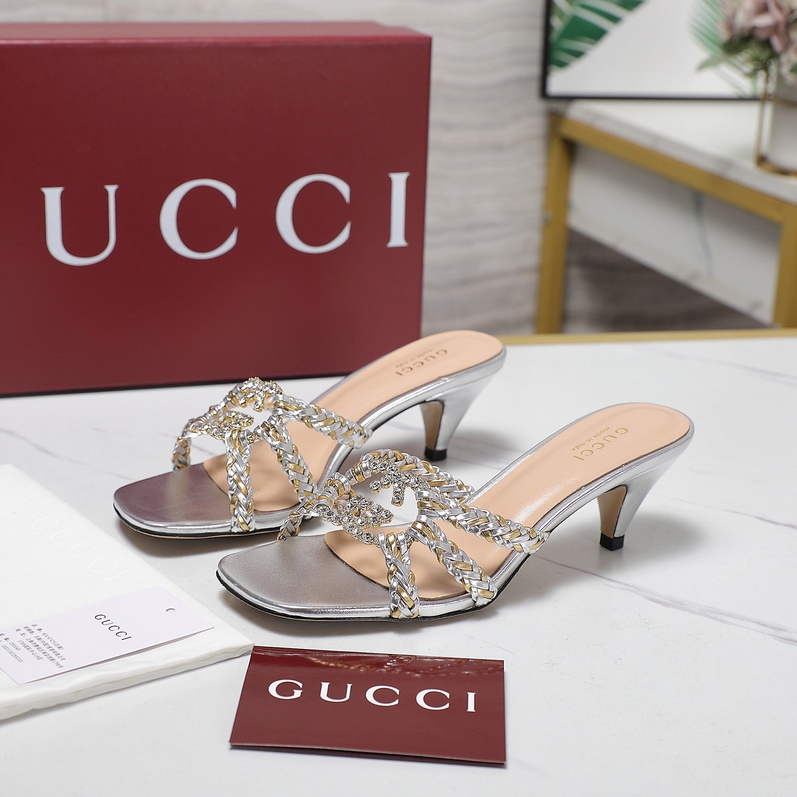 GUC* 25SS crystal woven slides VIP