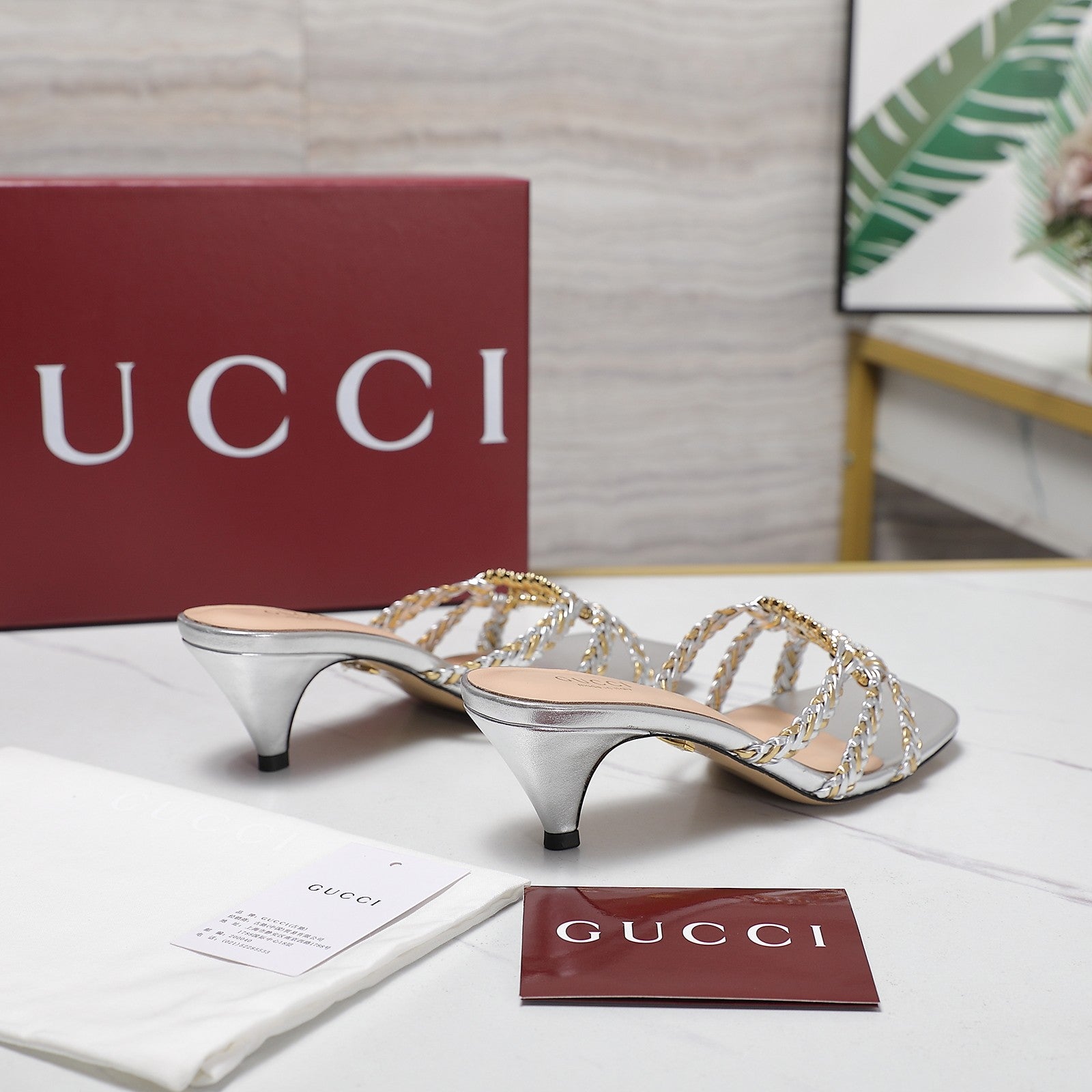 GUC* 25SS crystal woven slides VIP