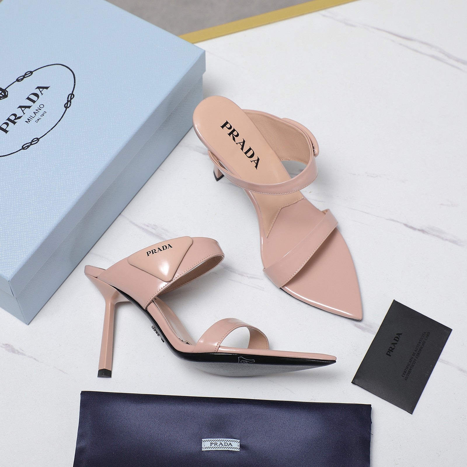 PRA* 25SS Pointed Toe Pumps VIP