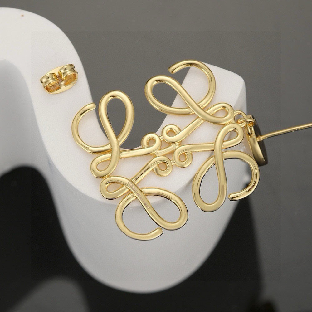 Loew* 25SS earrings