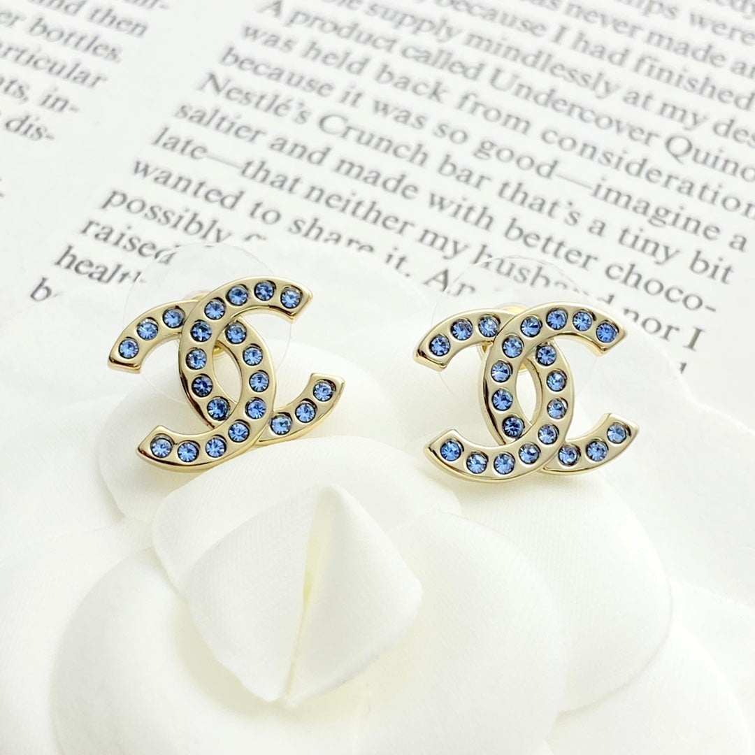 CHAN* 25SS blue diamond earrings
