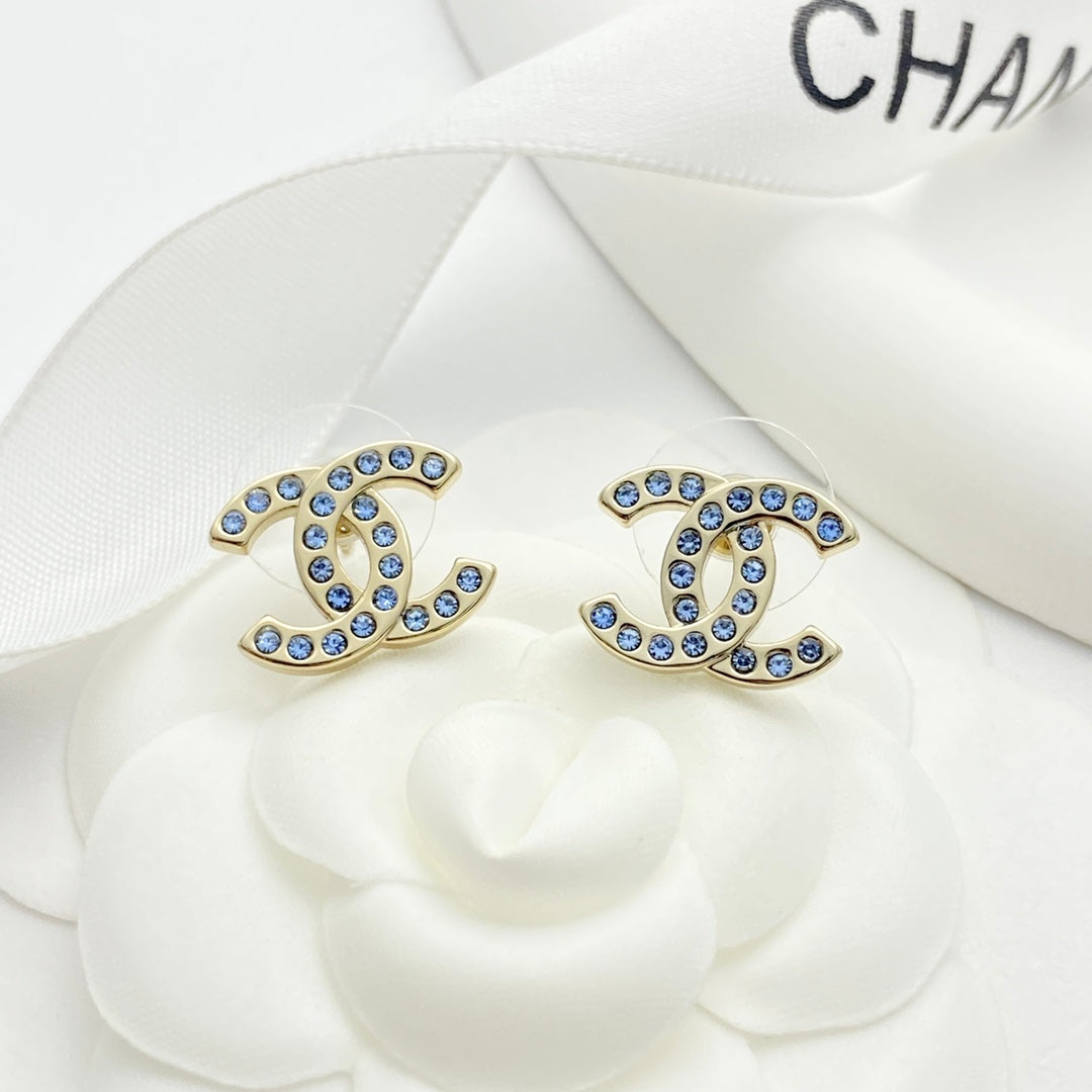 CHAN* 25SS blue diamond earrings