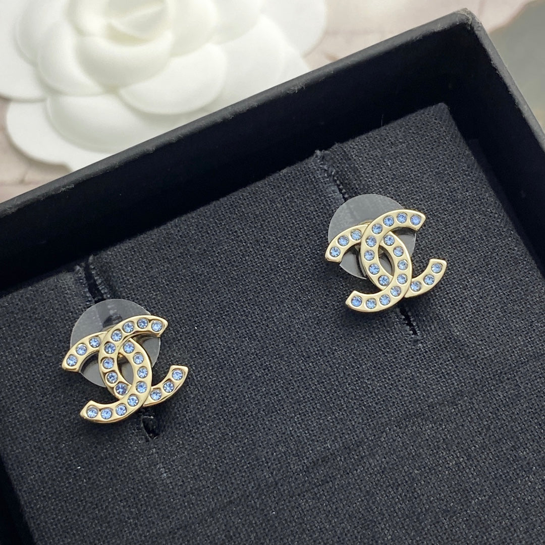 CHAN* 25SS blue diamond earrings
