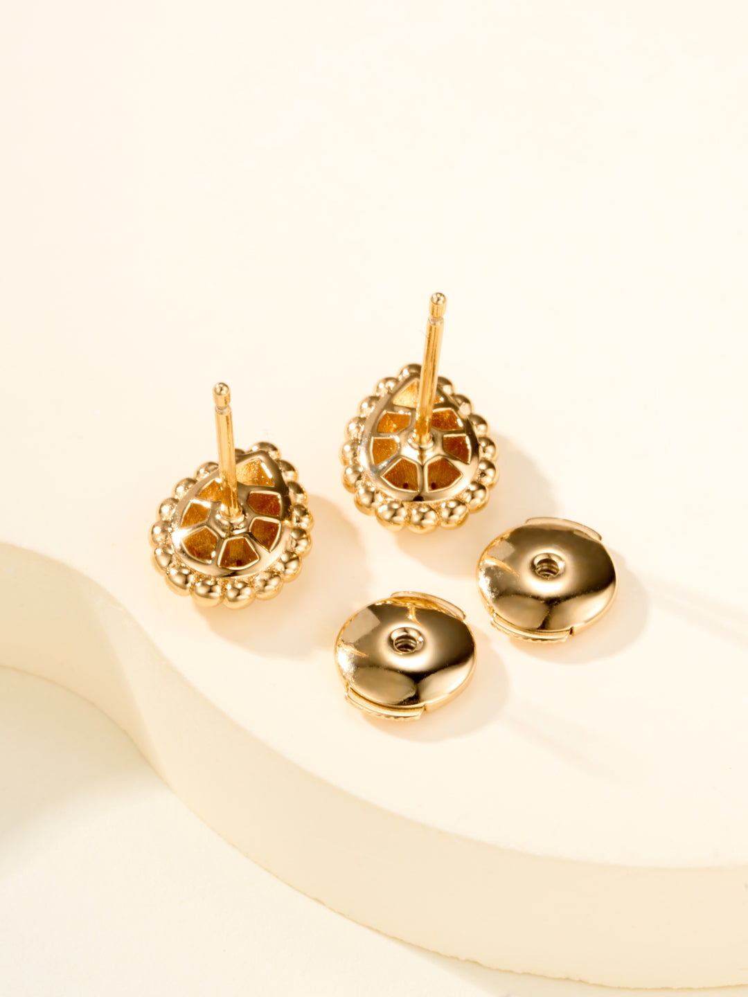 Boucheron 25SS teardrop diamond earrings