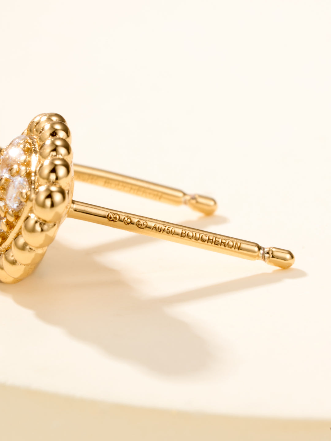 Boucheron 25SS teardrop diamond earrings