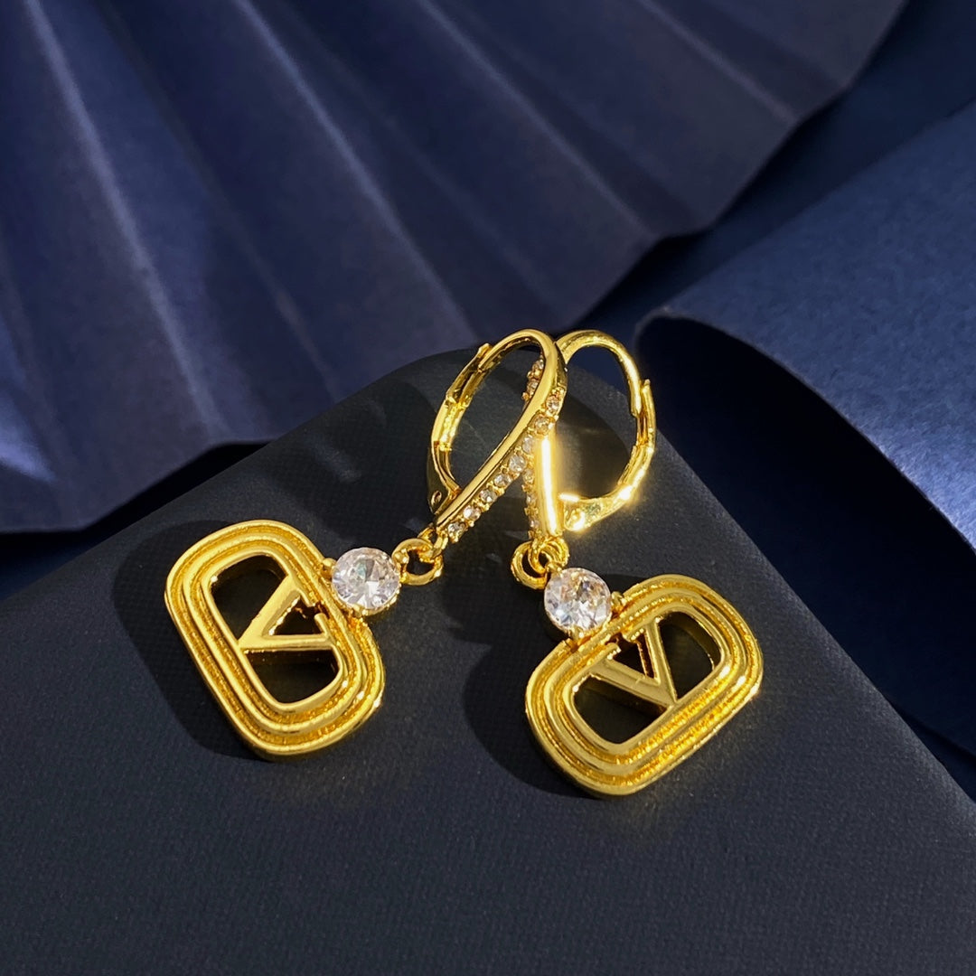 Valentino* 25SS earrings