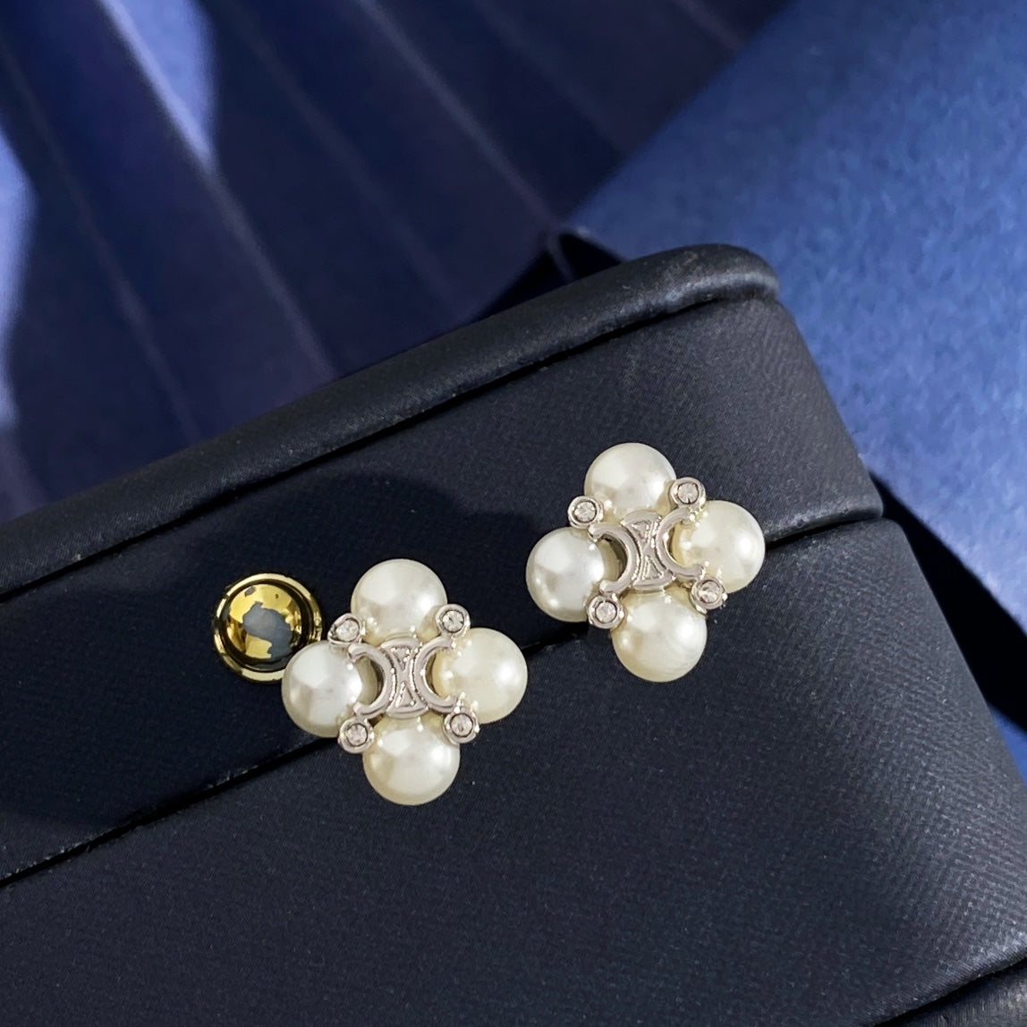 Celine* 25SS earrings