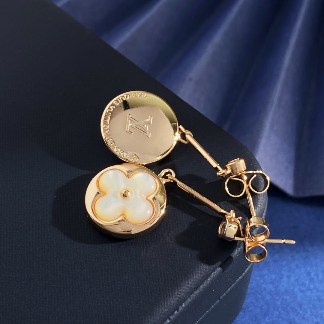 LV* 25SS earrings