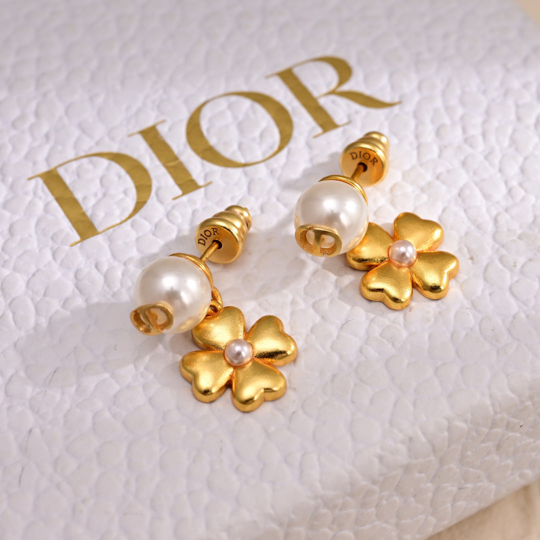 DIO* 25SS earrings