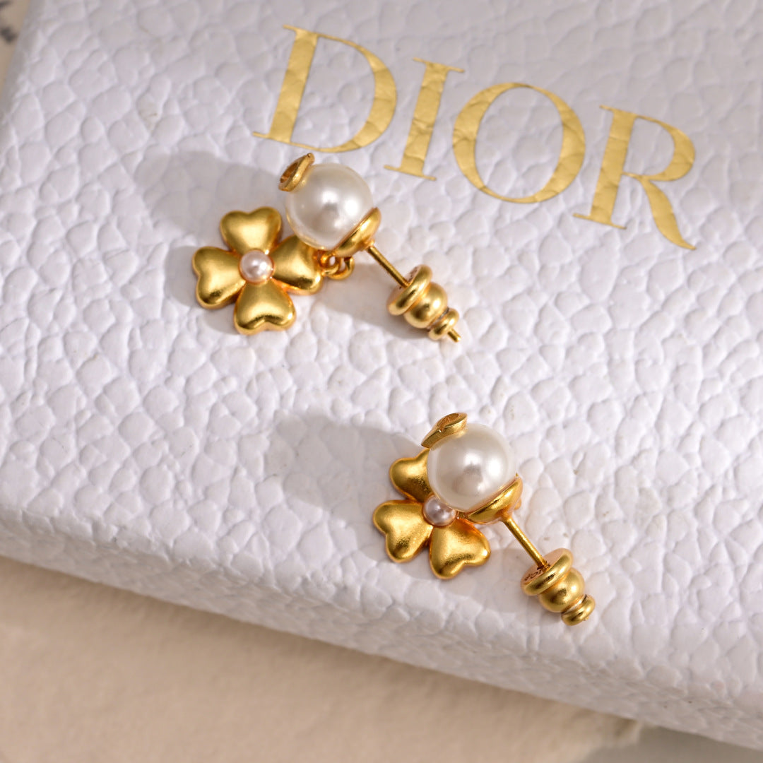 DIO* 25SS earrings