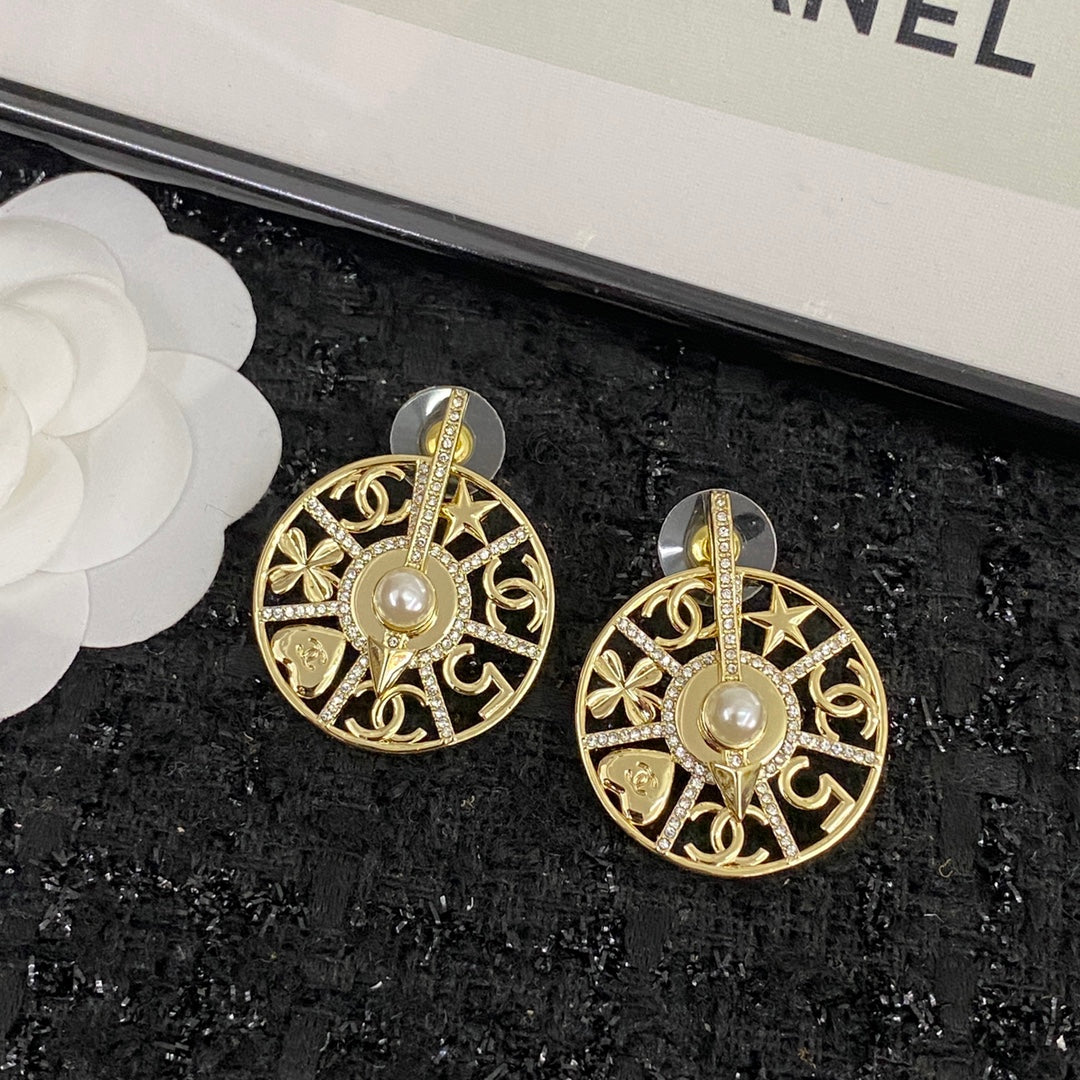 CHAN* 25SS earrings