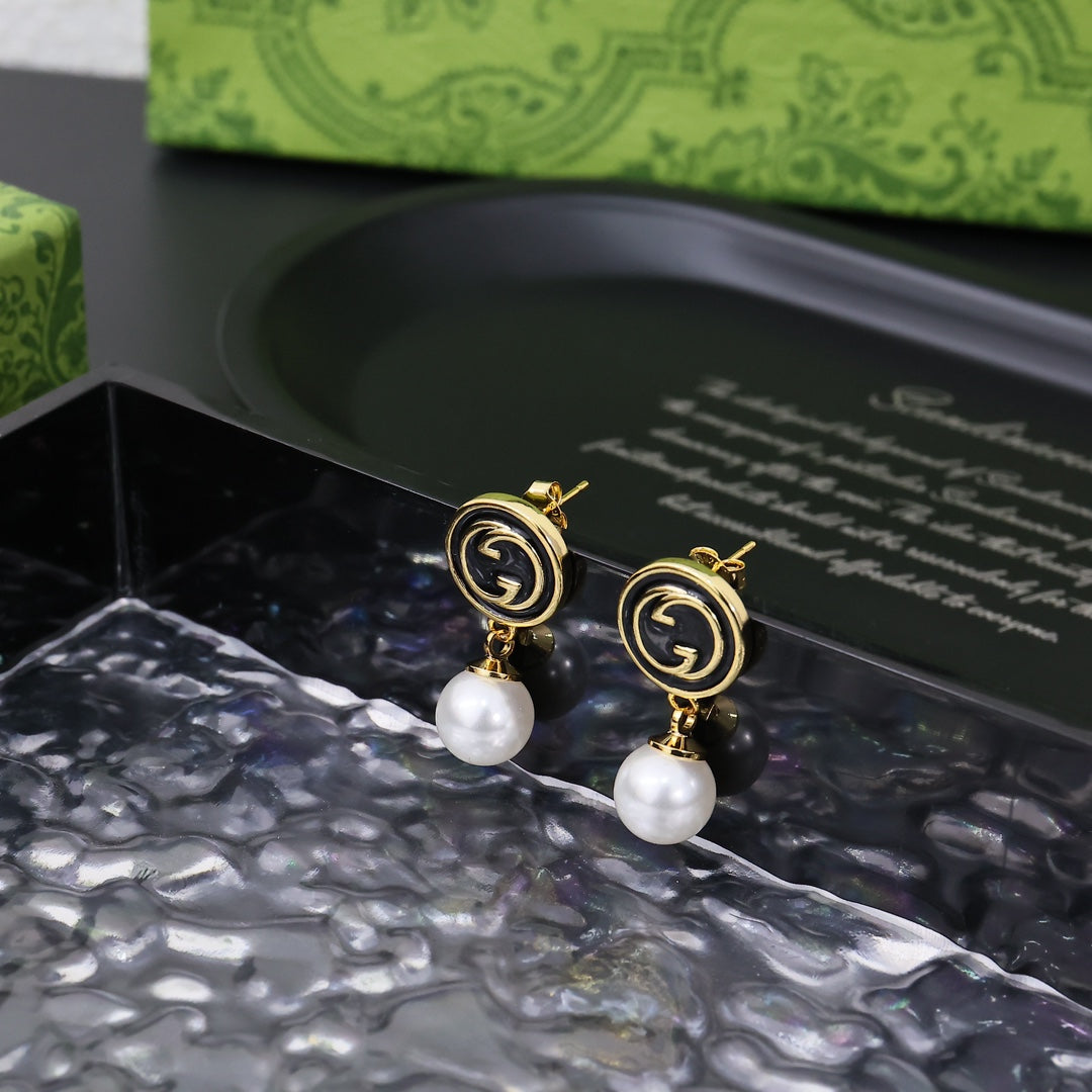 GUC* 25SS earrings