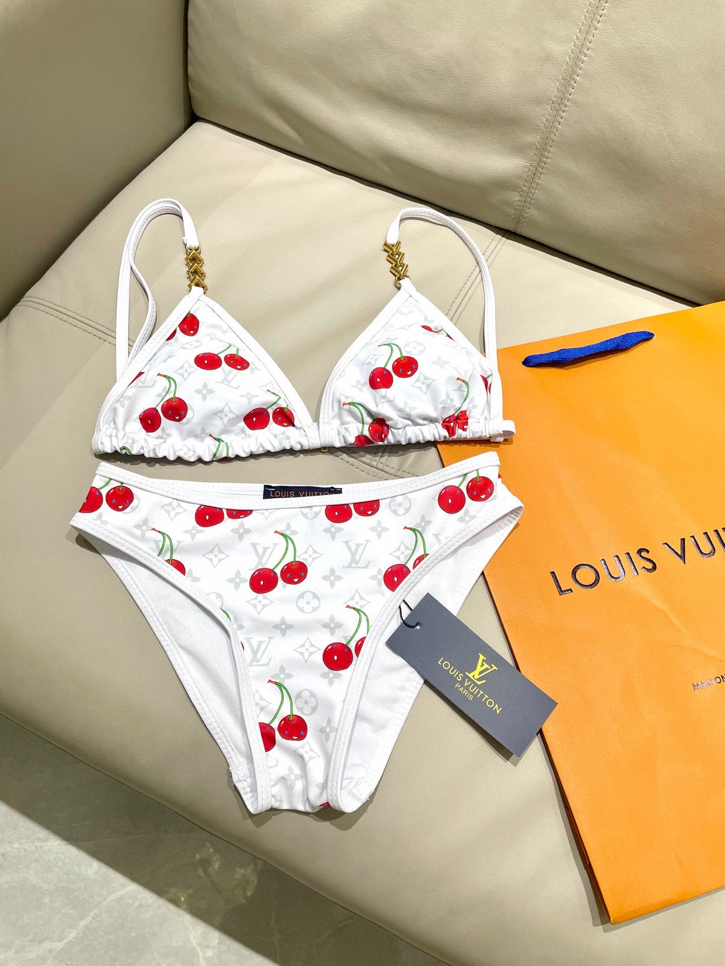 LOU* 25SS swimsuit