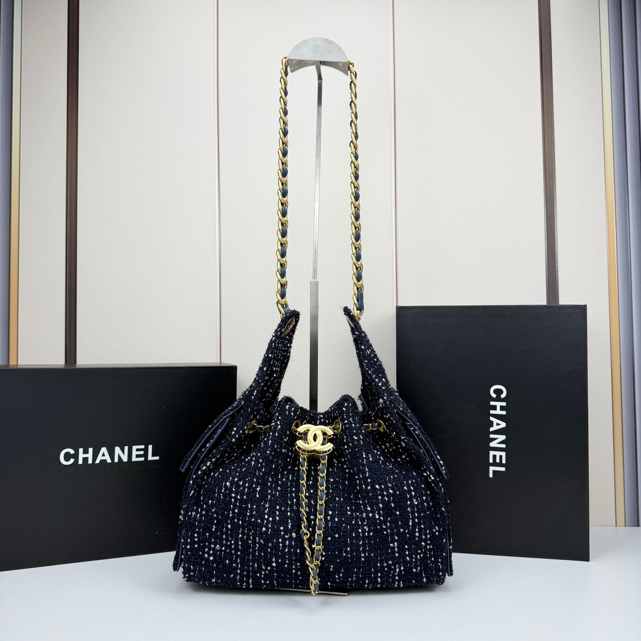 CHAN* 25SS wool bucket bag